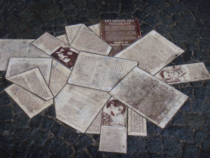 Roa Bianca - memoriale davanti la LMU